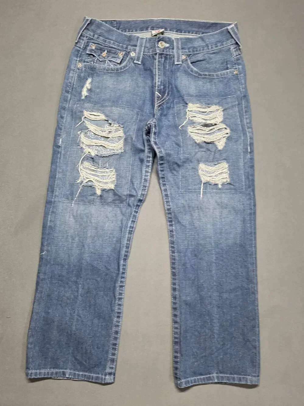 Y2K True Religion Jeans In Size 34S Short Ricky Straight Distressed (36x28) USA
